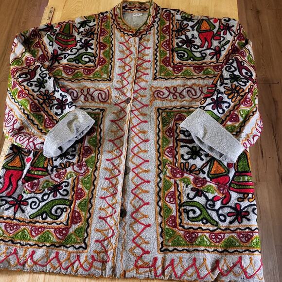 100% Cotton Made in India Hand Embroidered pockets a buttons 22" P2P 27" Long - Picture 1 of 11